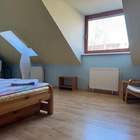 Center-big-apartman-110m2-tv-internet * Bratislava