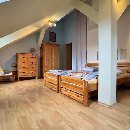 Appartamento Center-big-apartman-110m2-tv-internet Bratislava